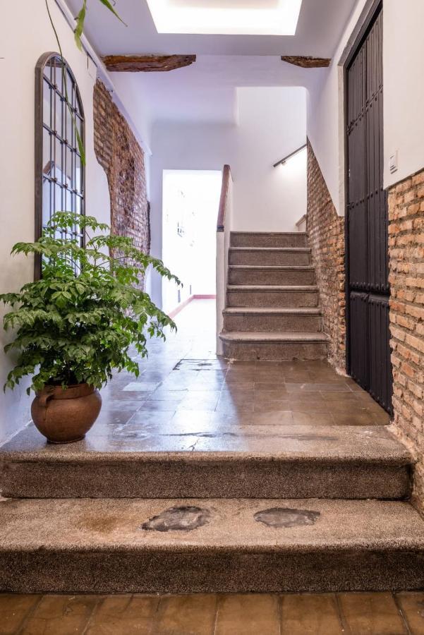 Apartamentos Junto A Jardines Del Triunfo Granada Exterior photo